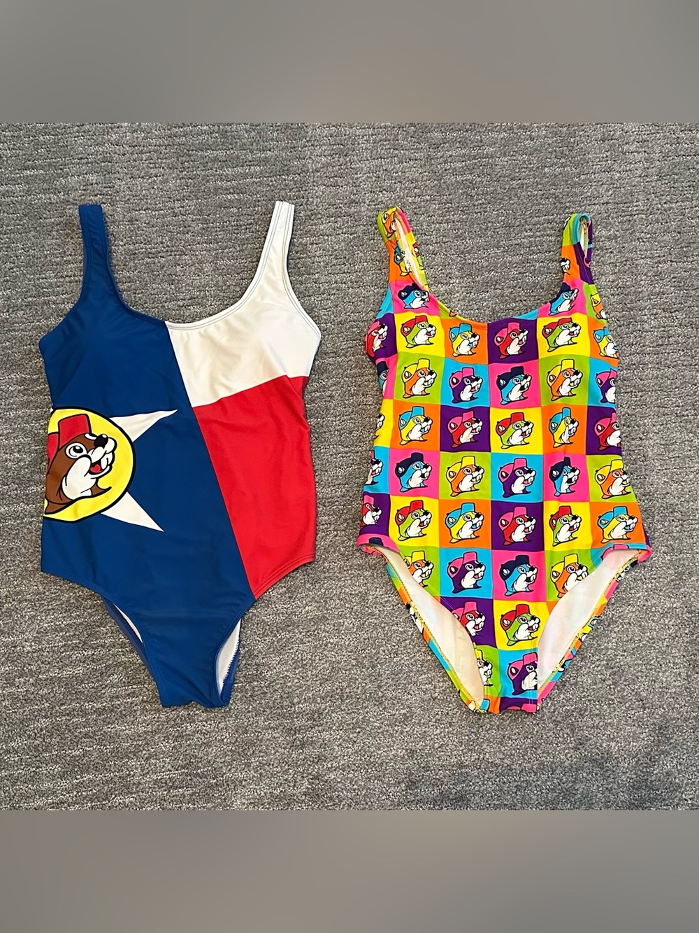 Buc-ee’s Women’s Swimsuits Lot of 2 Size Medium